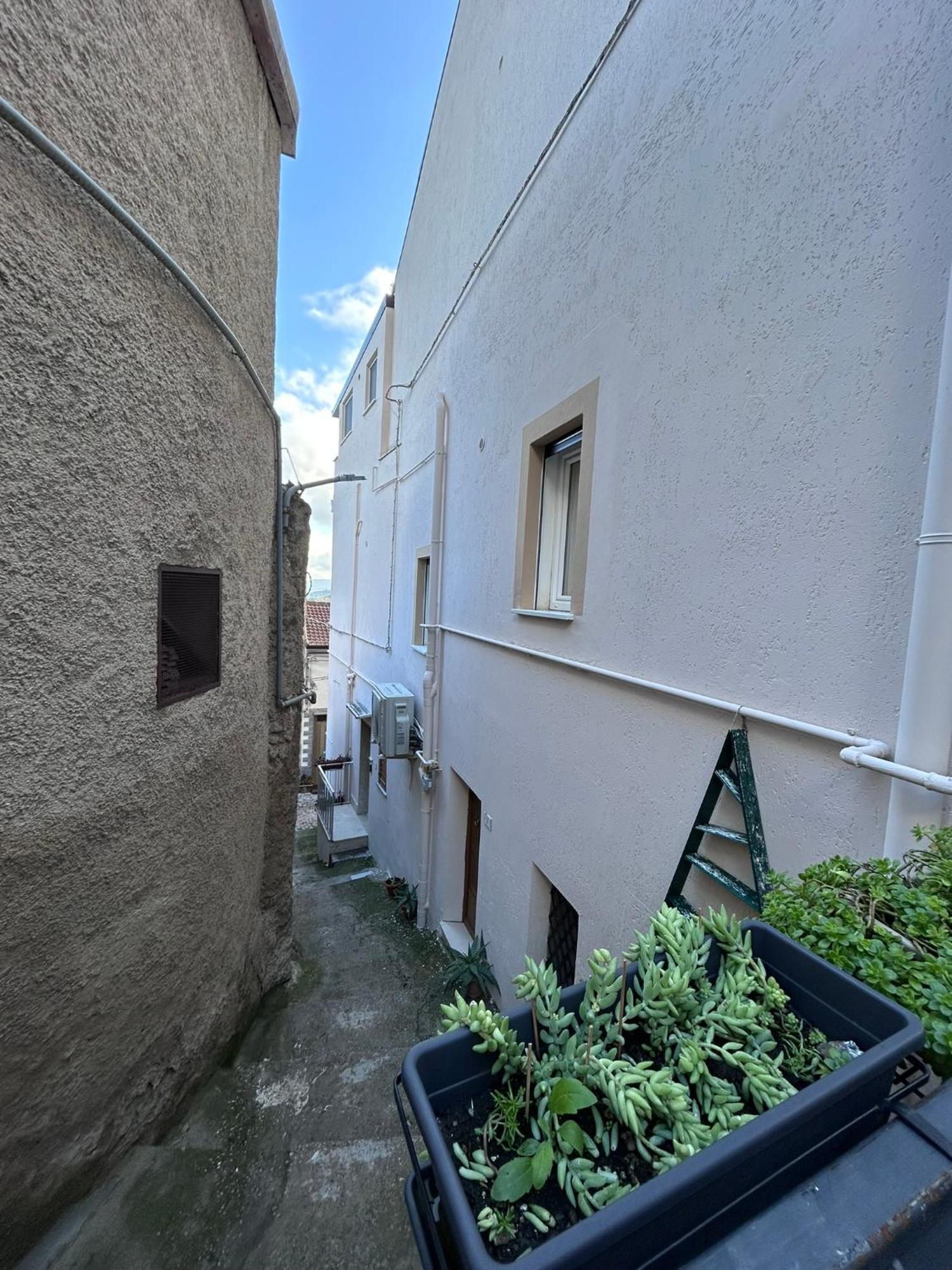 Casa Paradiso Castronuovo di Sicilia エクステリア 写真